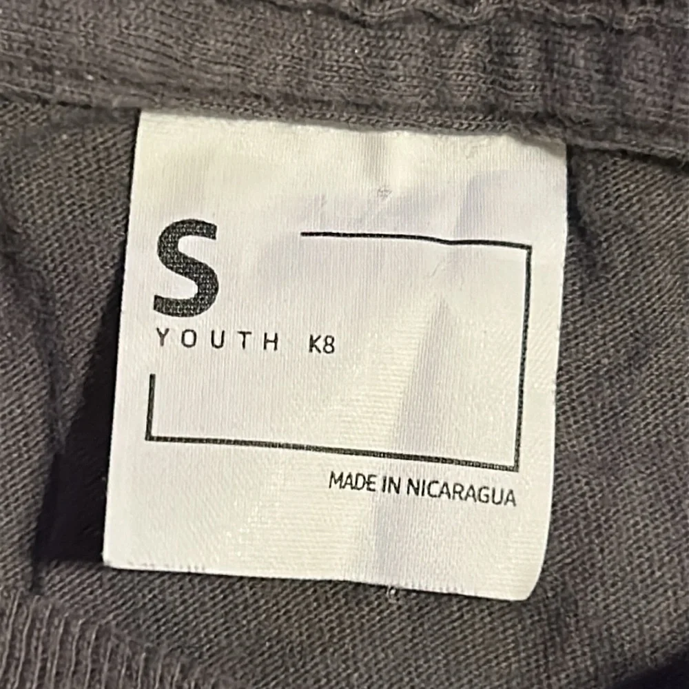 Youth Gray Short Sleeve Tee Small 8